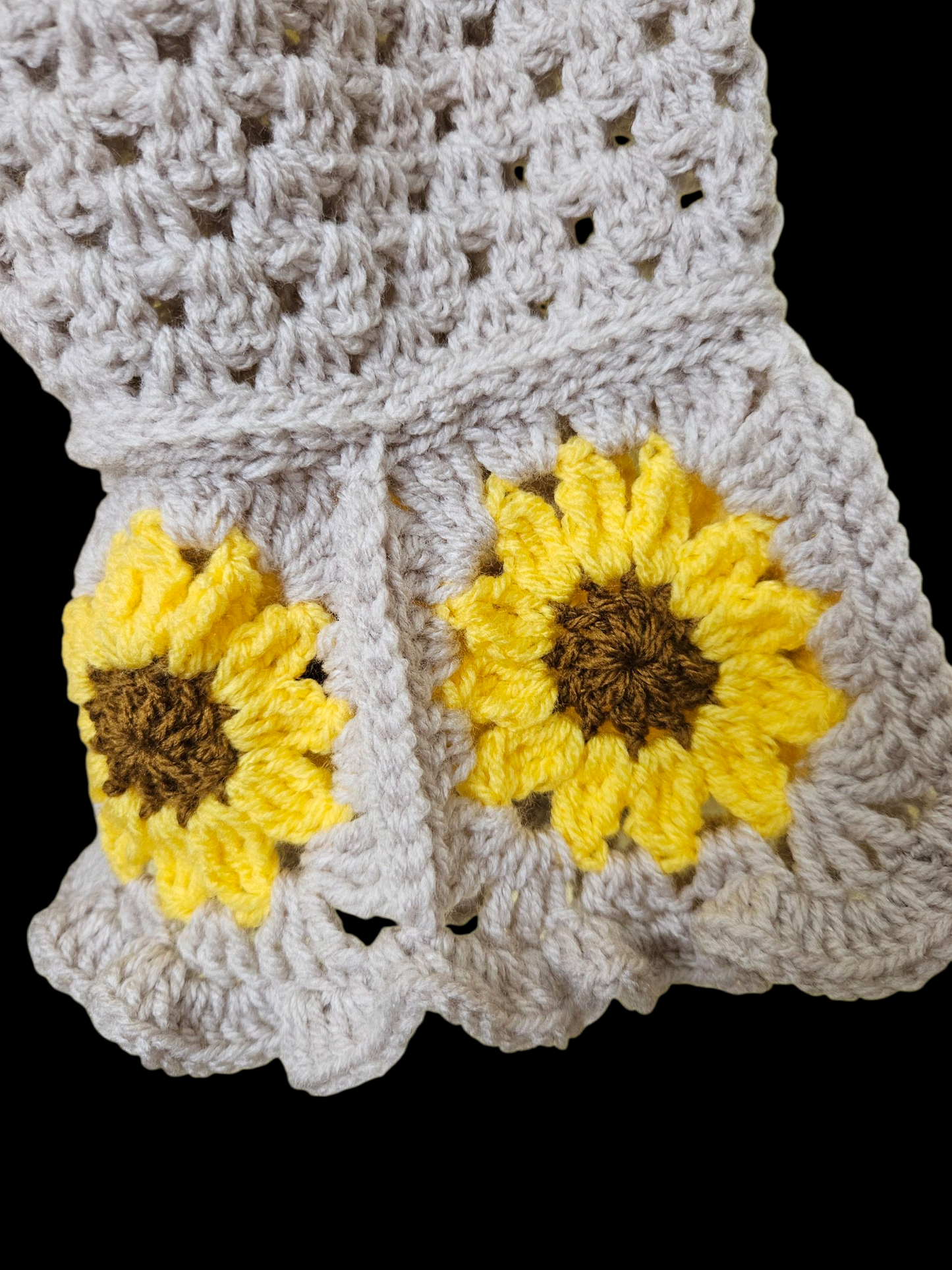 Crochet cropped V neck Sunflower sweater