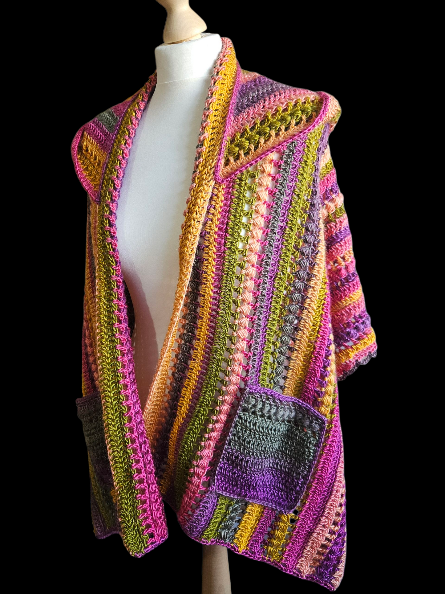 Hooded pocket shawl