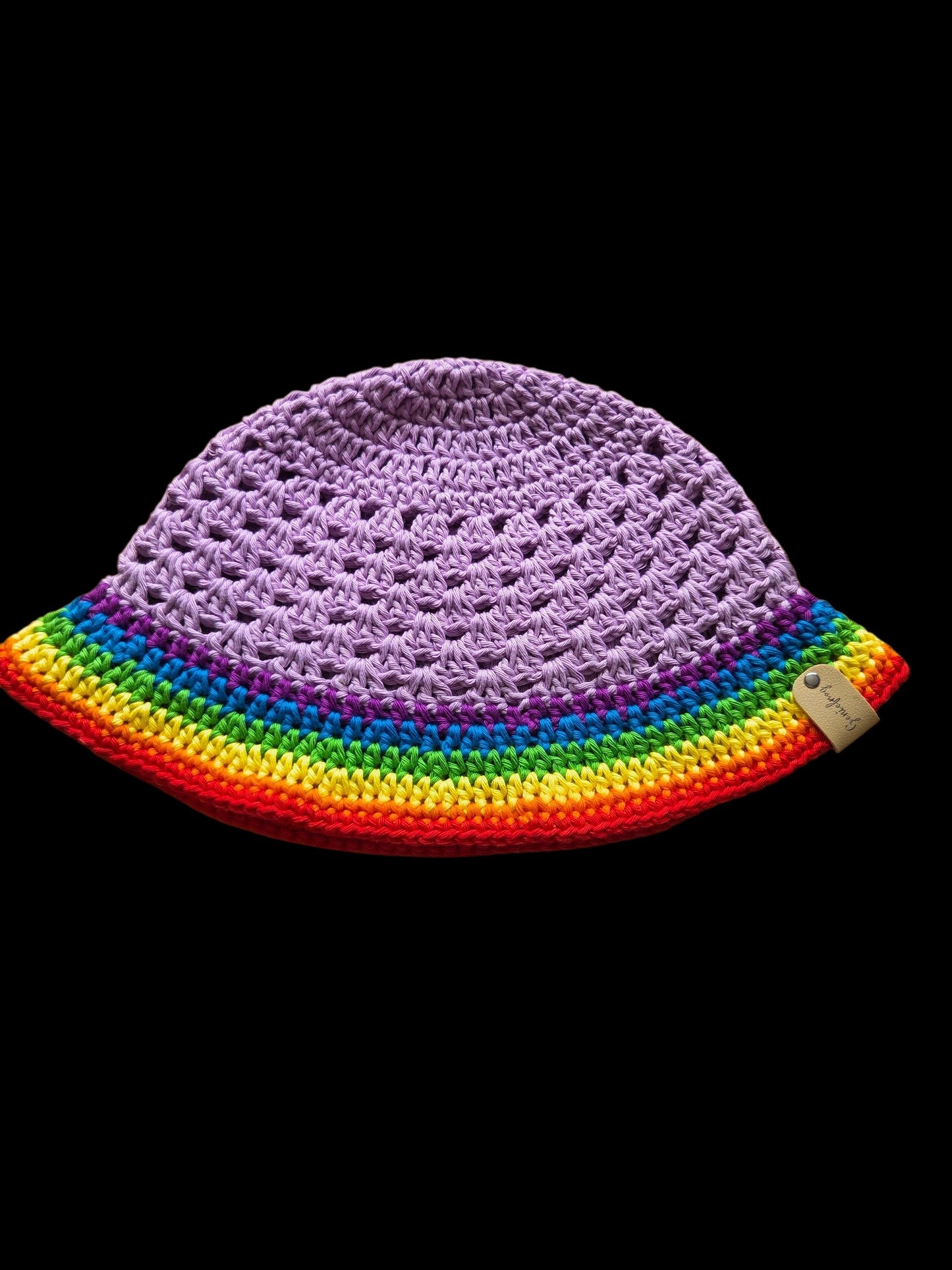 Bucket hat