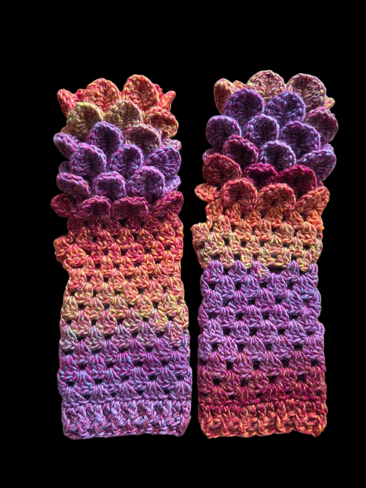 Fingerless Dragonscale gloves