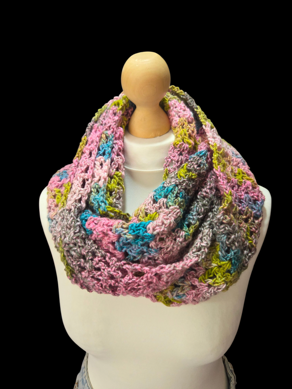 Crochet Infinity Scarf
